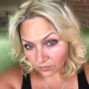 Meet your Posher, Nninna